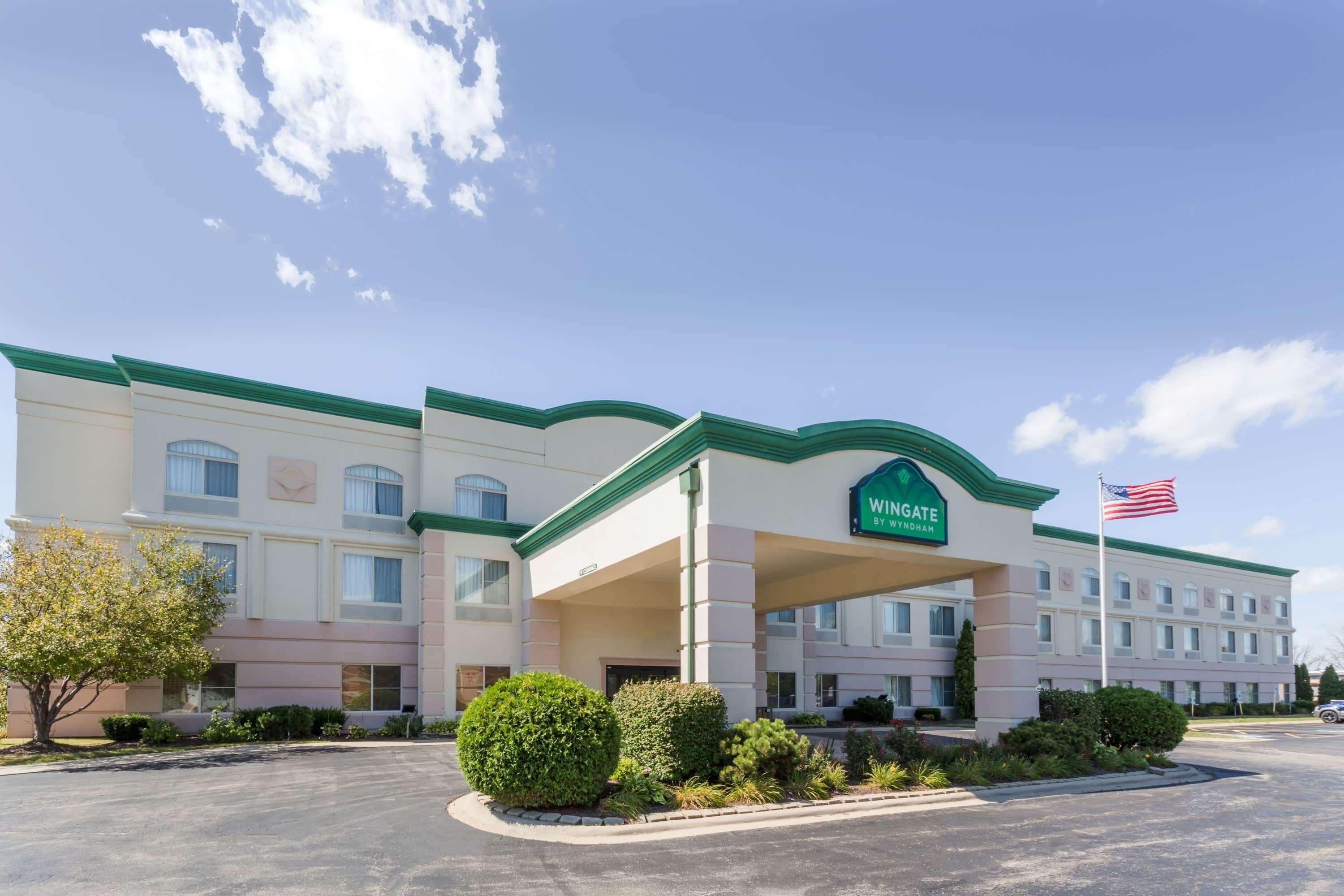 Wingate By Wyndham Joliet Hotel Exterior photo